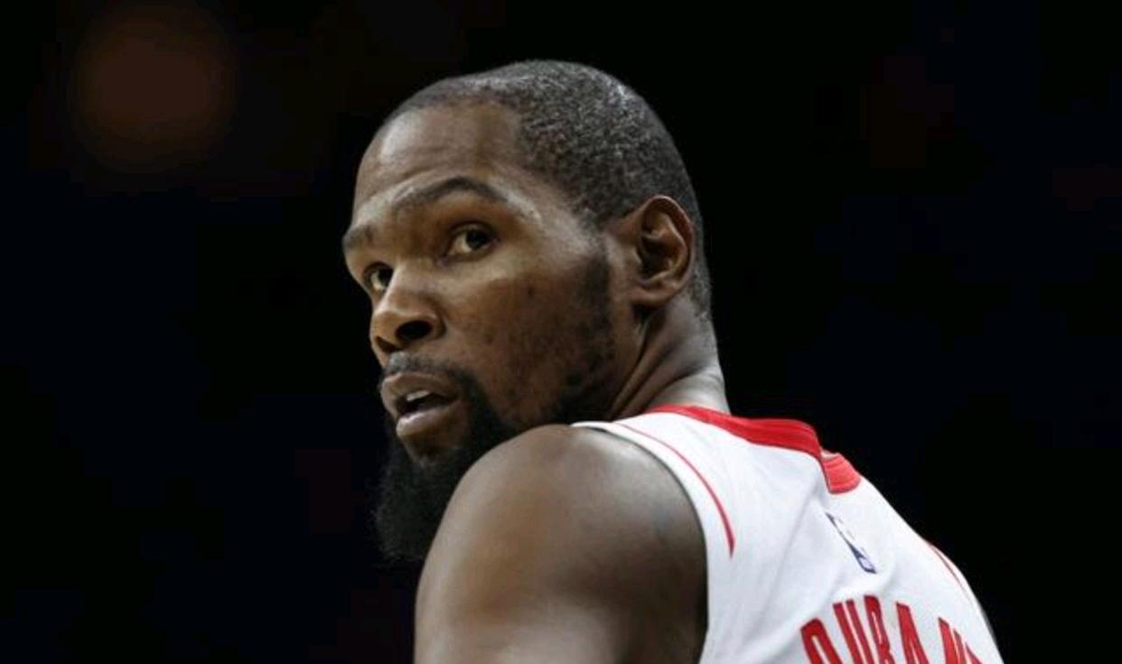 世界杯官网-杜兰特32分7板3助 火箭111-104终结活塞4连胜 杜伦18分7板